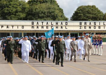 Dia dos Peacekeepers: militares e civis que atuam em missões de paz da ONU são homenageados em Brasília